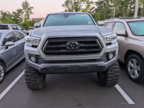 Certified 2022 Toyota Tacoma SR5 w/ Technology Package image 2