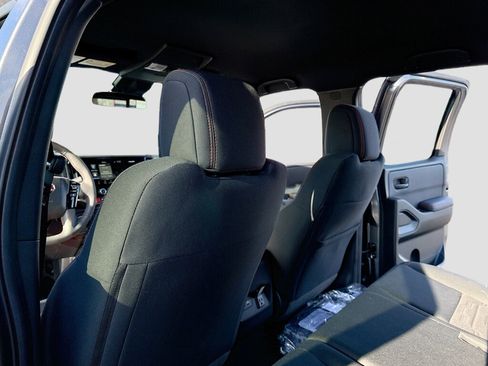 New 2026 Nissan Frontier PRO-4X image 6