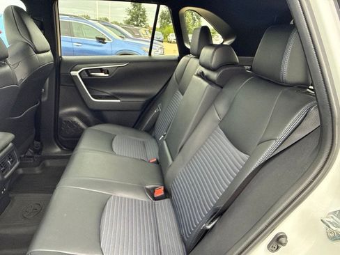 Used 2020 Toyota RAV4 XSE w/ XSE Grade Weather Package AWD/4WD image 25