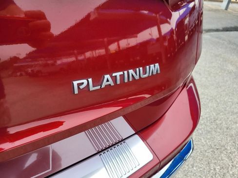 Used 2024 Nissan Rogue Platinum w/ Platinum Premium Package FWD image 12
