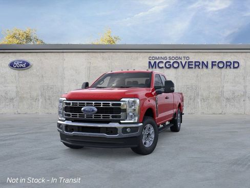 New 2026 Ford F250 XLT w/ FX4 Off-Road Package image 3
