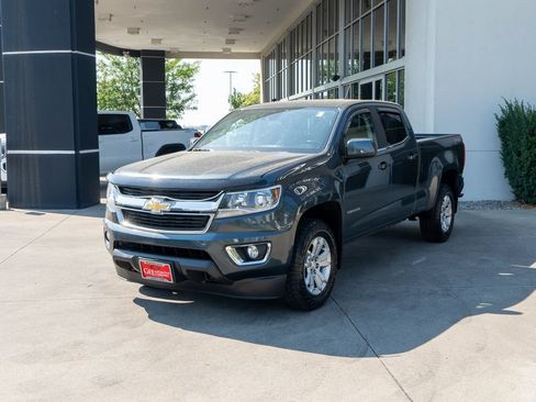 Used 2019 Chevrolet Colorado LT w/ Safety Package AWD/4WD image 3