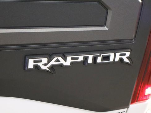 Used 2019 Ford F150 Raptor w/ Equipment Group 802A Luxury AWD/4WD image 45
