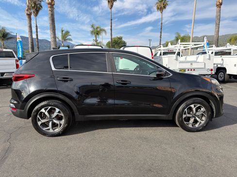 Used 2020 Kia Sportage LX w/ LX Popular Package image 9