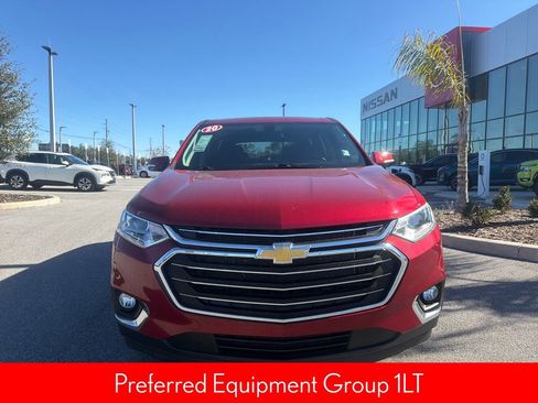 Used 2020 Chevrolet Traverse LT image 3