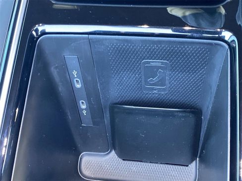 New 2026 Volkswagen ID.4 Pro image 25