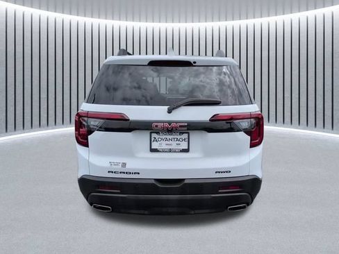 Certified 2023 GMC Acadia SLE w/ Driver Convenience Package AWD/4WD image 5