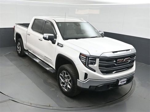 Used 2023 GMC Sierra 1500 SLT image 36