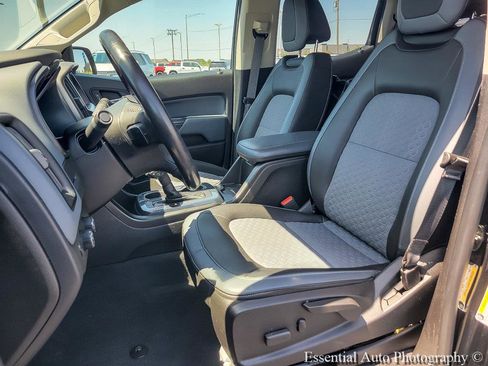 Certified 2019 Chevrolet Colorado Z71 w/ Z71 Midnight Edition AWD/4WD image 10