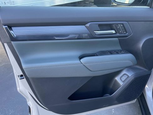 New 2026 GMC Terrain AT4 image 18