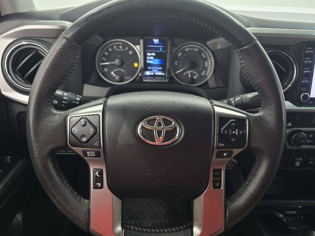 Used 2021 Toyota Tacoma SR5 AWD/4WD image 22