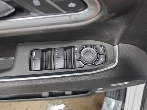 New 2026 GMC Sierra 2500 SLT w/ SLT Premium Package image 27