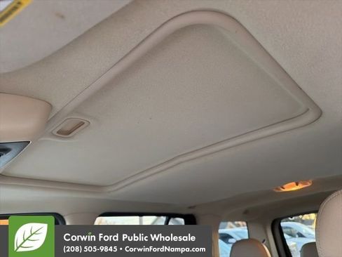 Used 2005 Ford Explorer Limited image 19