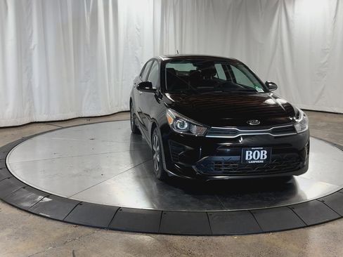 Certified 2021 Kia Rio S w/ Technology Package image 3