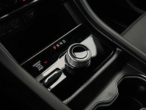 New 2025 Jeep Grand Cherokee L Limited image 21