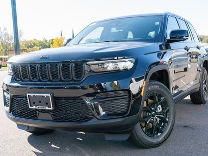 New 2025 Jeep Grand Cherokee Altitude