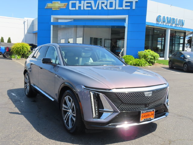 Certified 2024 Cadillac Lyriq Luxury AWD/4WD image 1