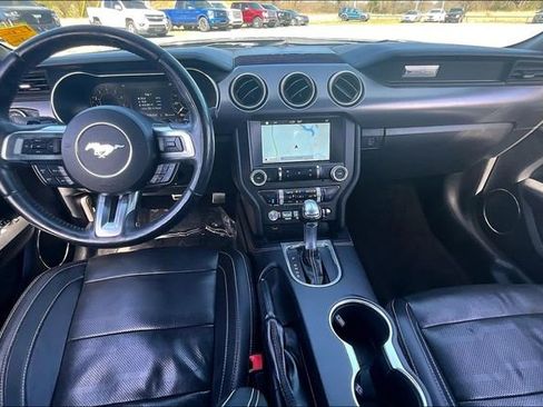 Used 2018 Ford Mustang Premium w/ Equipment Group 201A image 7