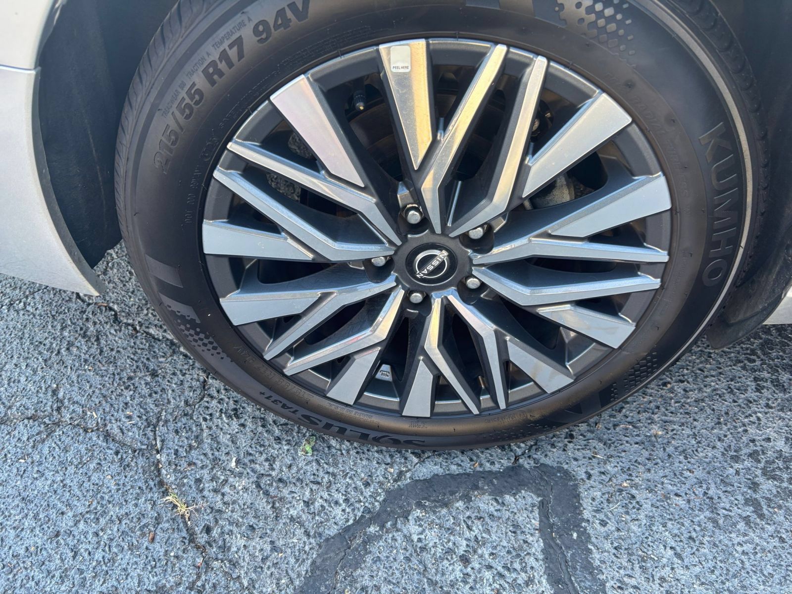 Used 2026 Nissan Altima 2.5 SV FWD image 25