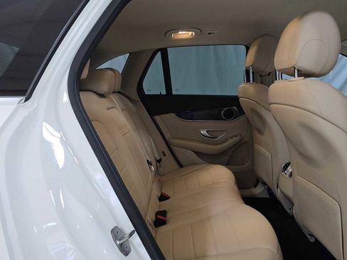 Certified 2020 Mercedes-Benz GLC 300 image 9