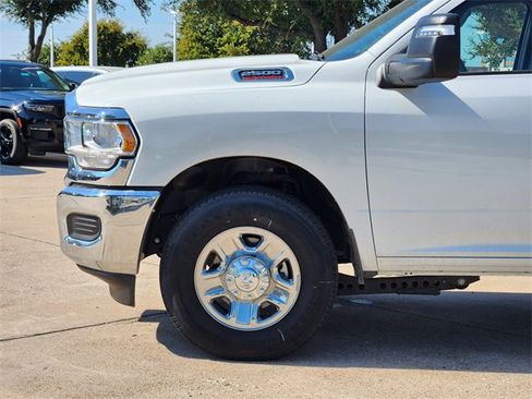 Certified 2024 RAM 2500 Tradesman w/ Chrome Appearance Group image 9