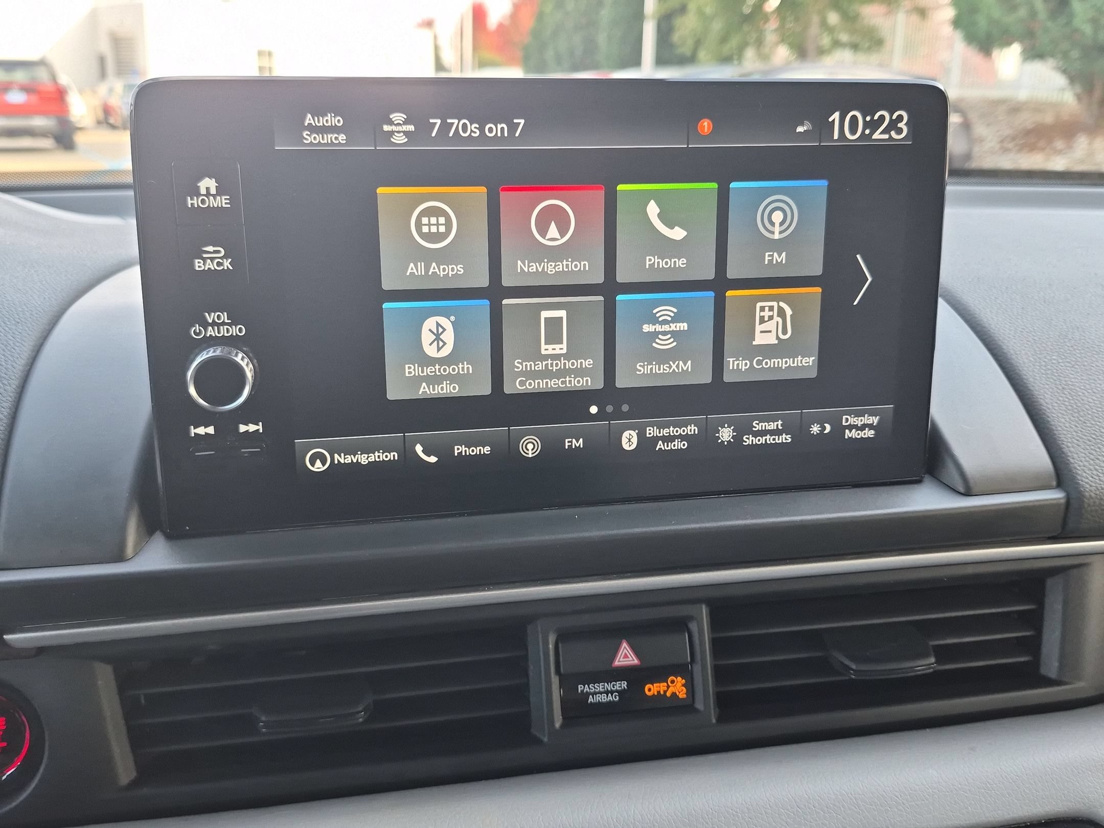 Used 2024 Honda Pilot Touring image 17