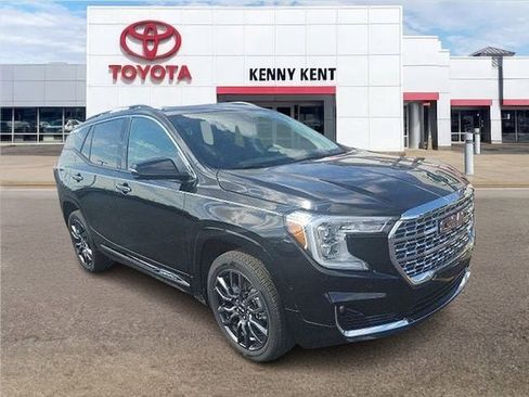 Used 2024 GMC Terrain Denali w/ Black Diamond Edition image 1