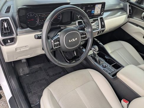 Used 2023 Kia Sorento S w/ Panoramic Sunroof Package FWD image 10