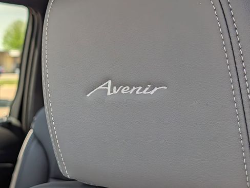 New 2026 Buick Enclave Avenir w/ Super Cruise Package AWD/4WD image 44