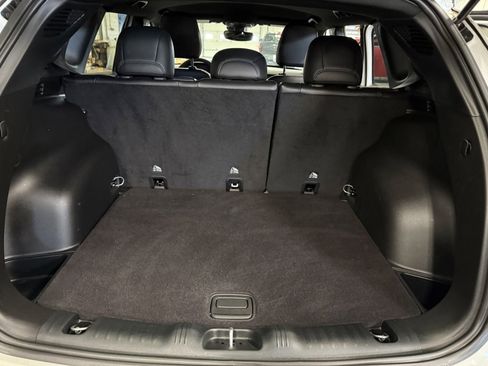 Used 2024 Jeep Compass Trailhawk image 14