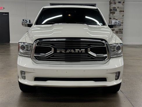 Used 2018 RAM 1500 Limited AWD/4WD image 2