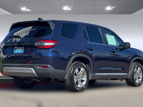 Used 2024 Honda Pilot EX-L image 9