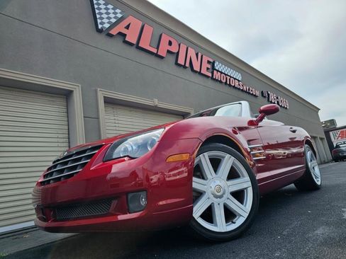 Used 2005 Chrysler Crossfire Limited image 41