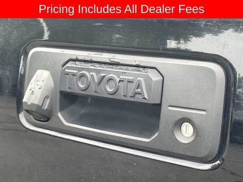 Certified 2021 Toyota Tacoma TRD Off-Road w/ Technology Package AWD/4WD image 9