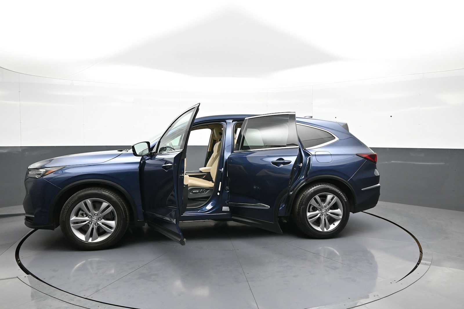 Certified 2025 Acura MDX SH-AWD image 46