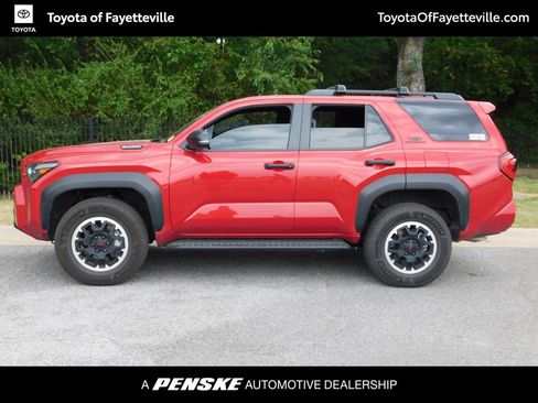 Used 2025 Toyota 4Runner TRD Off-Road AWD/4WD image 2
