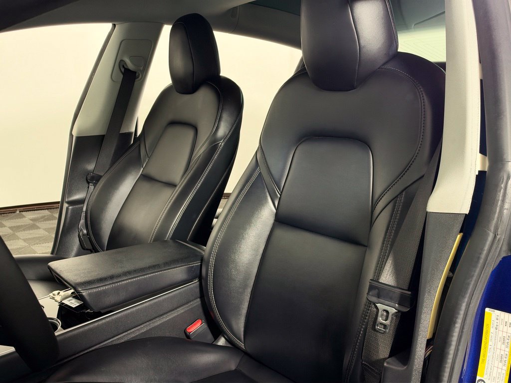 Used 2020 Tesla Model 3 Standard Range Plus RWD image 19