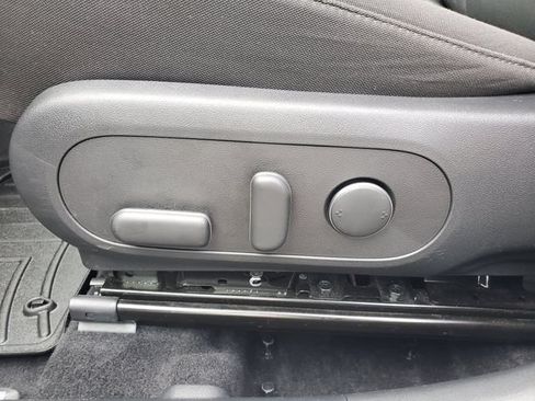 Used 2025 Hyundai Kona SEL AWD/4WD image 16