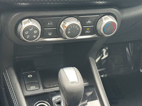 Used 2023 Nissan Kicks SV w/ Exterior Package FWD image 20