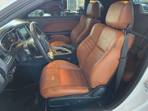 Used 2022 Dodge Challenger SRT Hellcat w/ Plus Package image 17