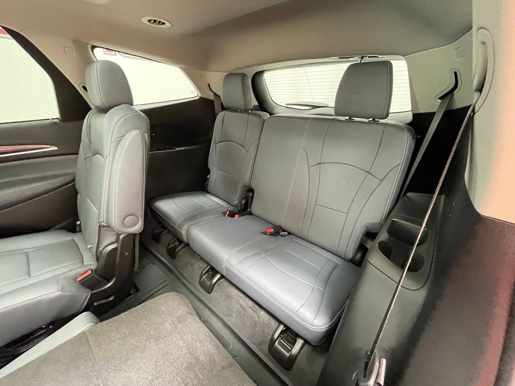 Used 2021 Buick Enclave Premium w/ Sun and Sites Package AWD/4WD image 11