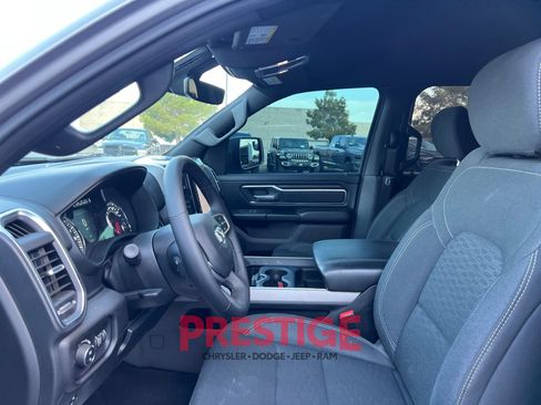 Used 2025 RAM 1500 Big Horn AWD/4WD image 30