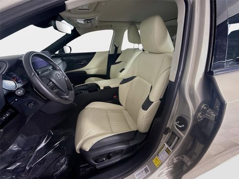 Used 2022 Lexus ES 350 Ultra Luxury w/ Accessory Package 2 FWD image 18
