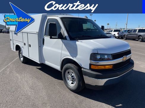 New 2025 Chevrolet Express 3500 w/ Power Convenience Package image 1