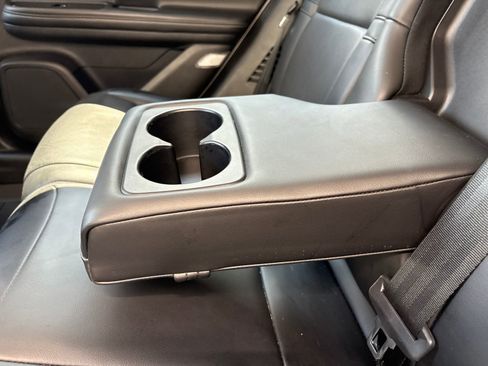 Used 2023 Lincoln Corsair Reserve w/ Equipment Group 202A image 33