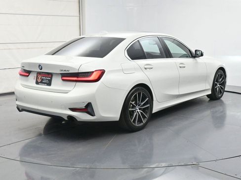 Used 2019 BMW 330i xDrive Sedan w/ Premium Package AWD/4WD image 22