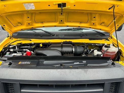 Used 2019 Ford E-350 and Econoline 350 Super Duty image 30