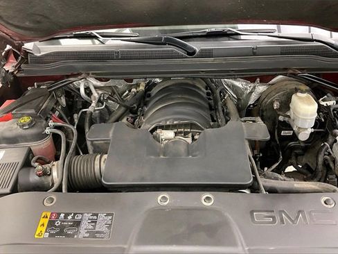 Used 2017 GMC Yukon SLT w/ Premium Edition image 29