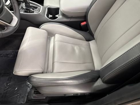 Used 2025 Subaru Outback Limited XT AWD/4WD image 17