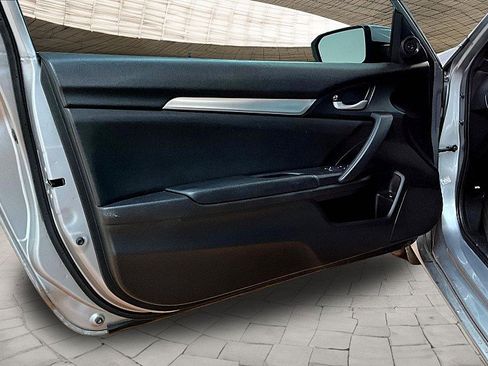 Used 2020 Honda Civic Sport image 17